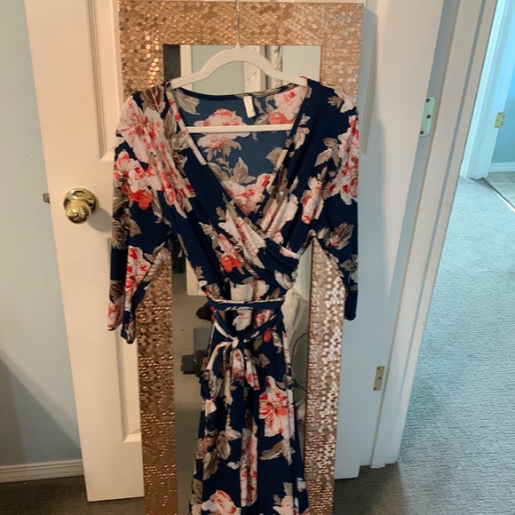 Maternity Floral Wrap Dress - Picture 2 of 4